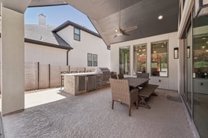 Hollytree Ct-S2407-043.jpg