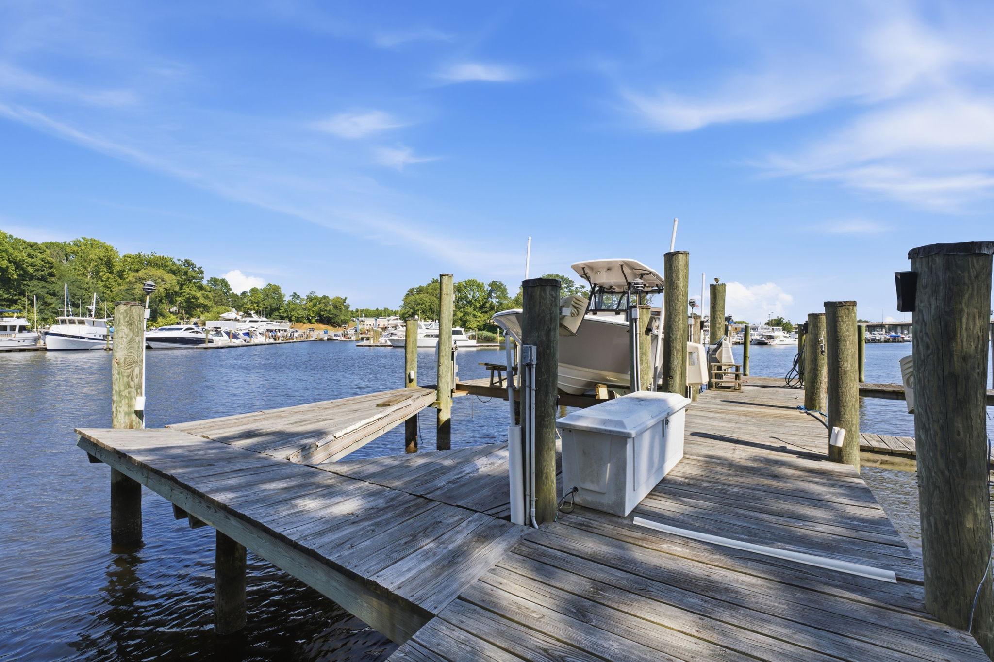  Photo 177