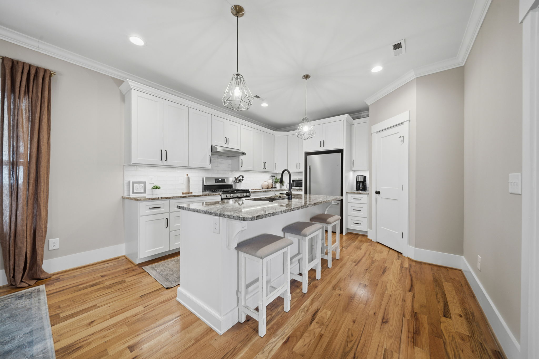 GI - 120 Magnolia St - Listing-19