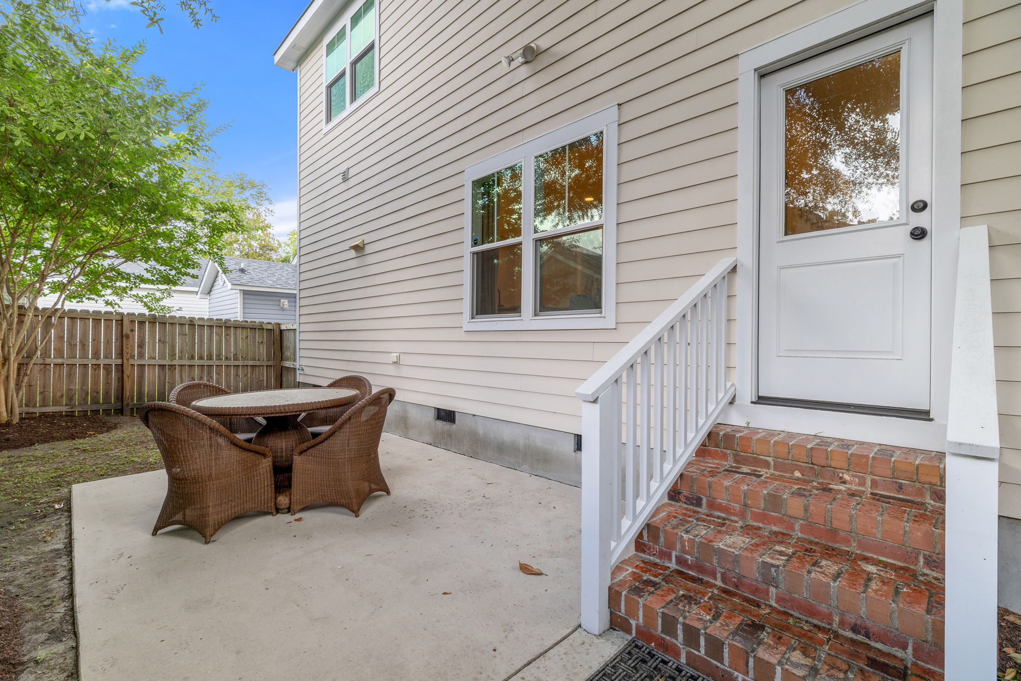 GI - 120 Magnolia St - Listing-45
