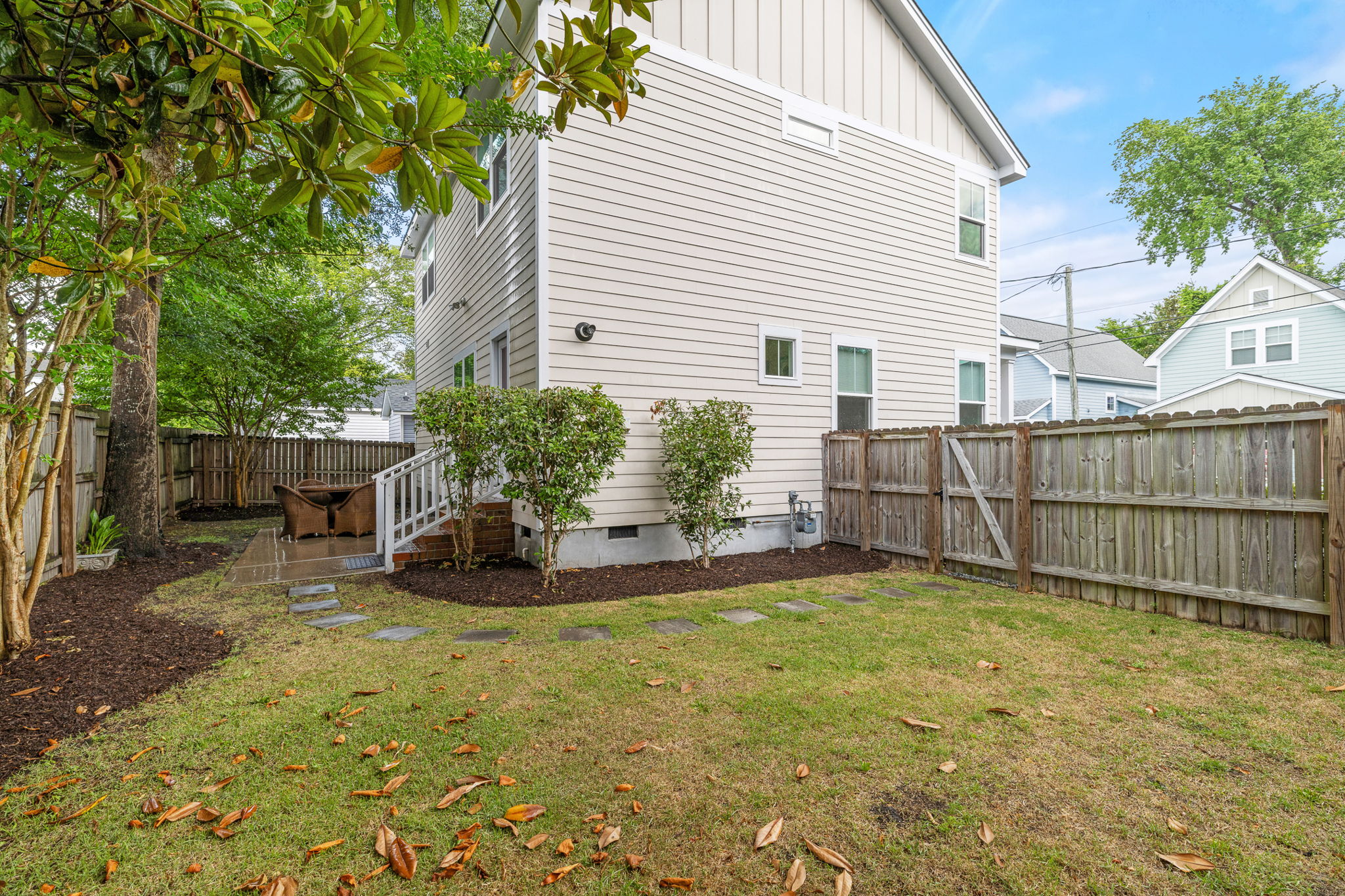 GI - 120 Magnolia St - Listing-47