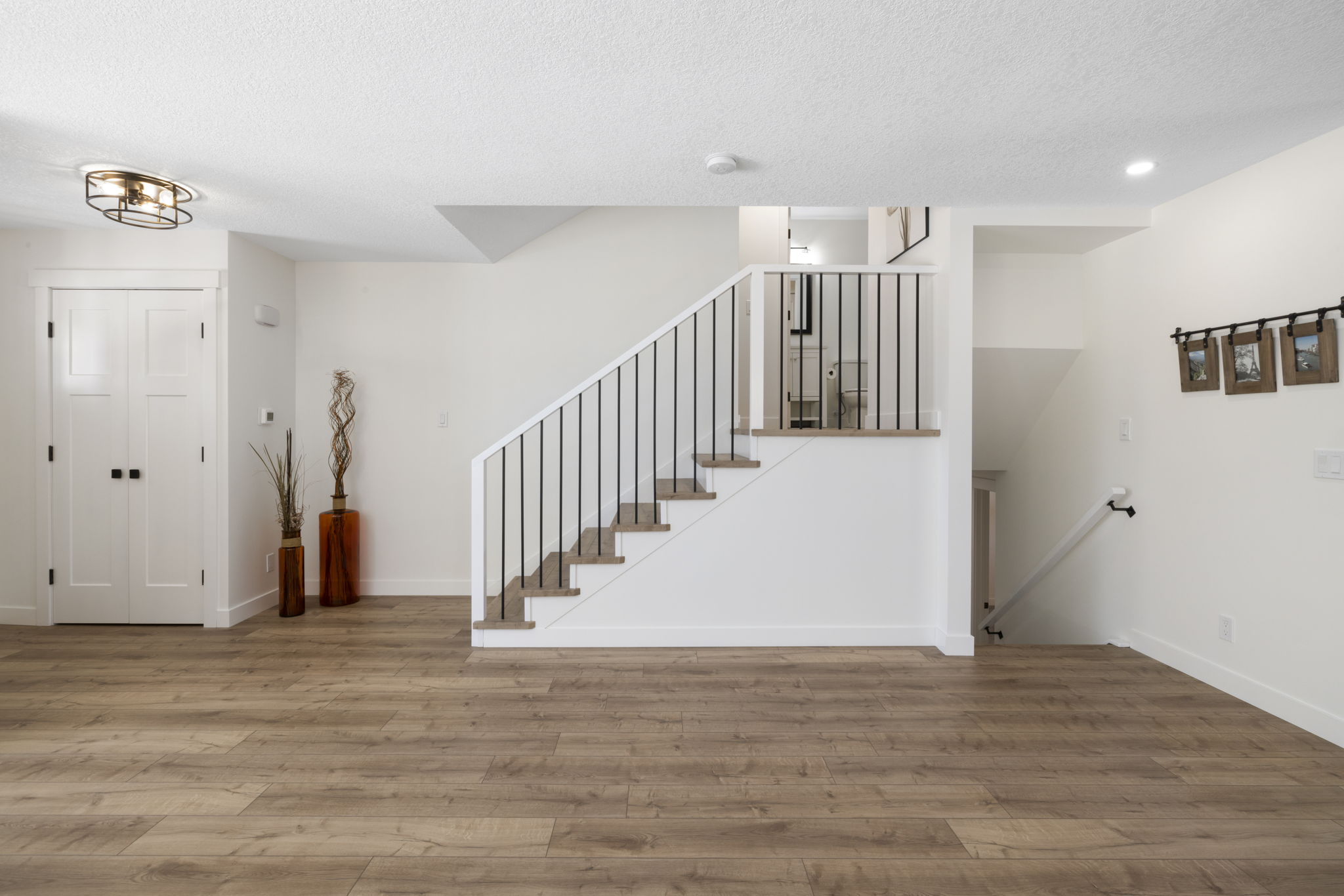 120 Parkglen Crescent SE, Calgary, AB T2J 4M1, Canada Photo 11