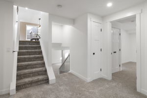 120 Parkglen Crescent SE, Calgary, AB T2J 4M1, Canada Photo 39