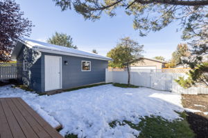 120 Parkglen Crescent SE, Calgary, AB T2J 4M1, Canada Photo 50