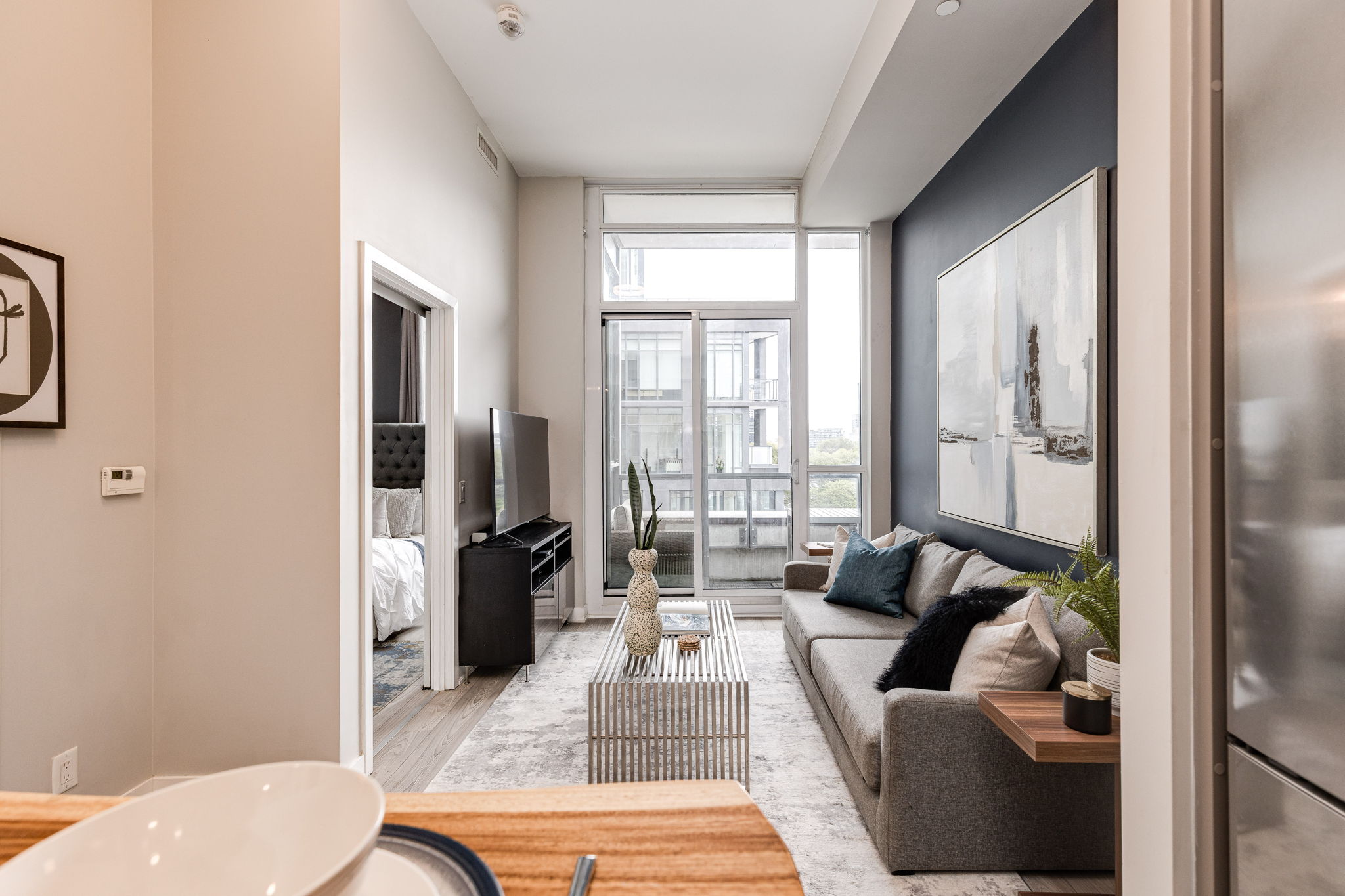 Toronto property showcase — delivered property photograph 3