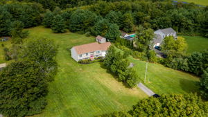  Photo 0