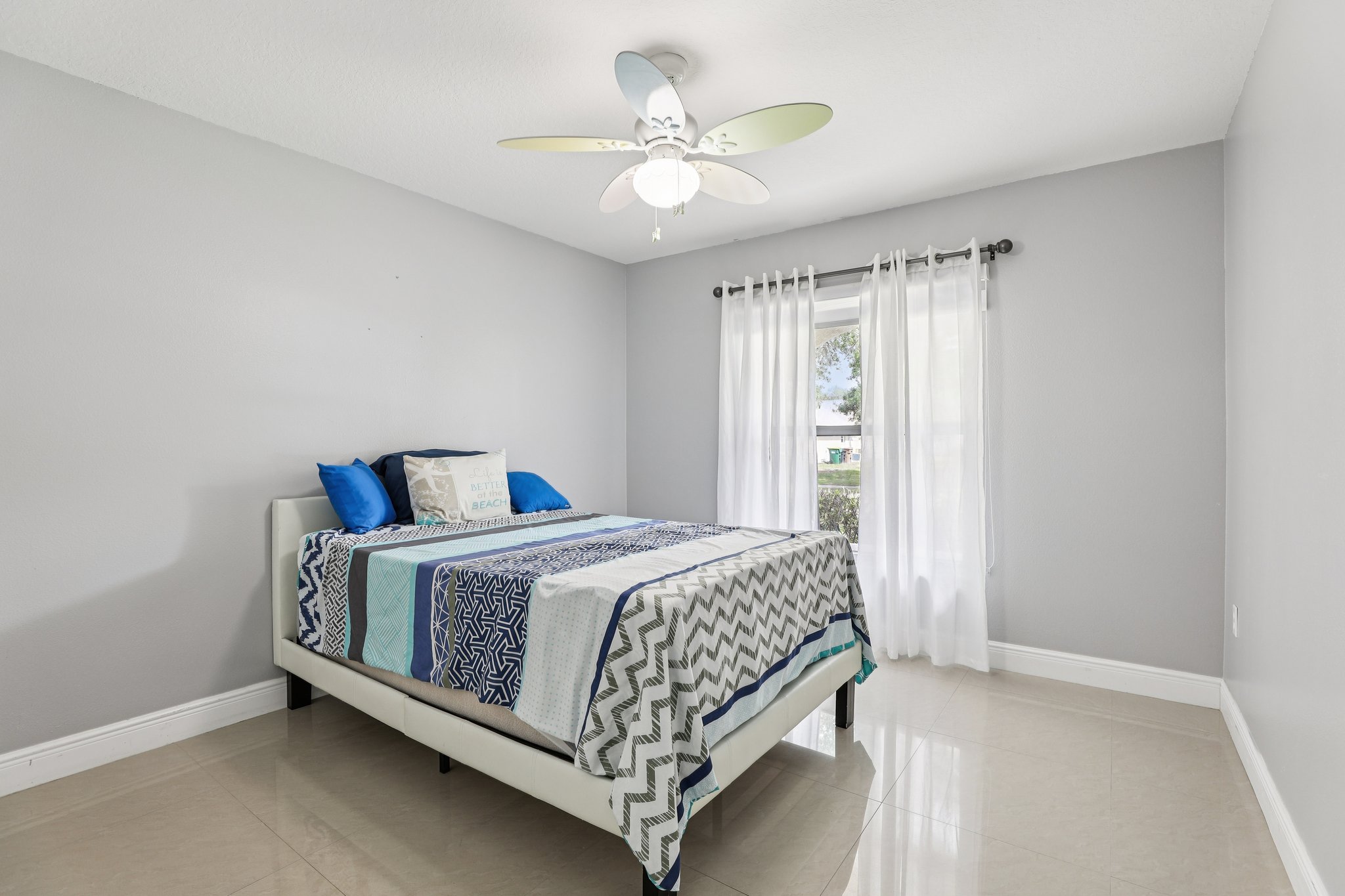 Rachel Lin Ln-S0704-021.jpg