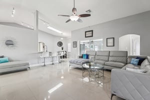 Rachel Lin Ln-S0704-008.jpg