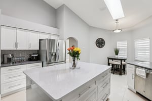 Rachel Lin Ln-S0704-012.jpg