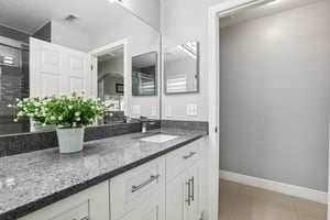 Rachel Lin Ln-S0704-018.jpg