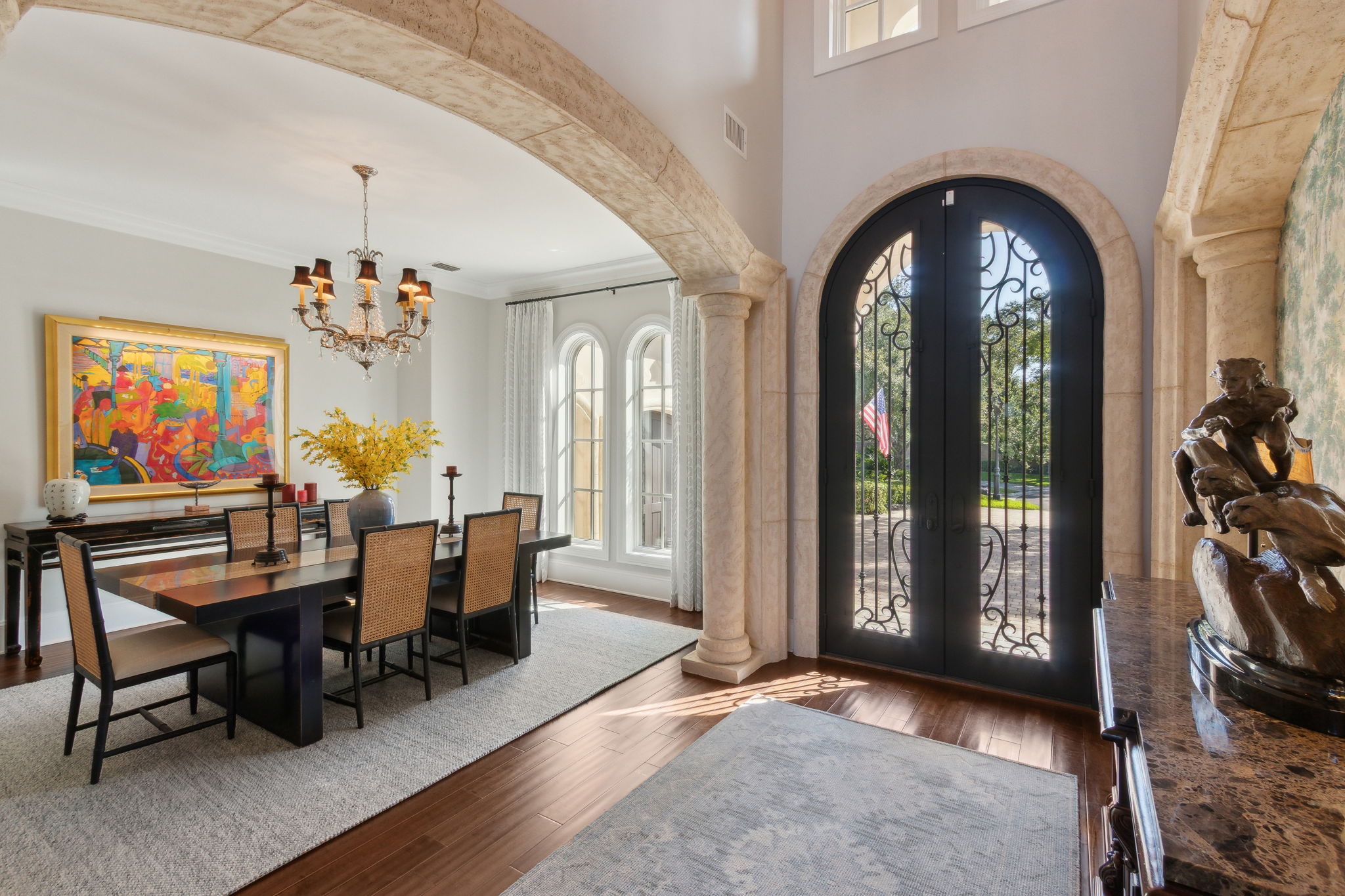 Foyer/Dining Room