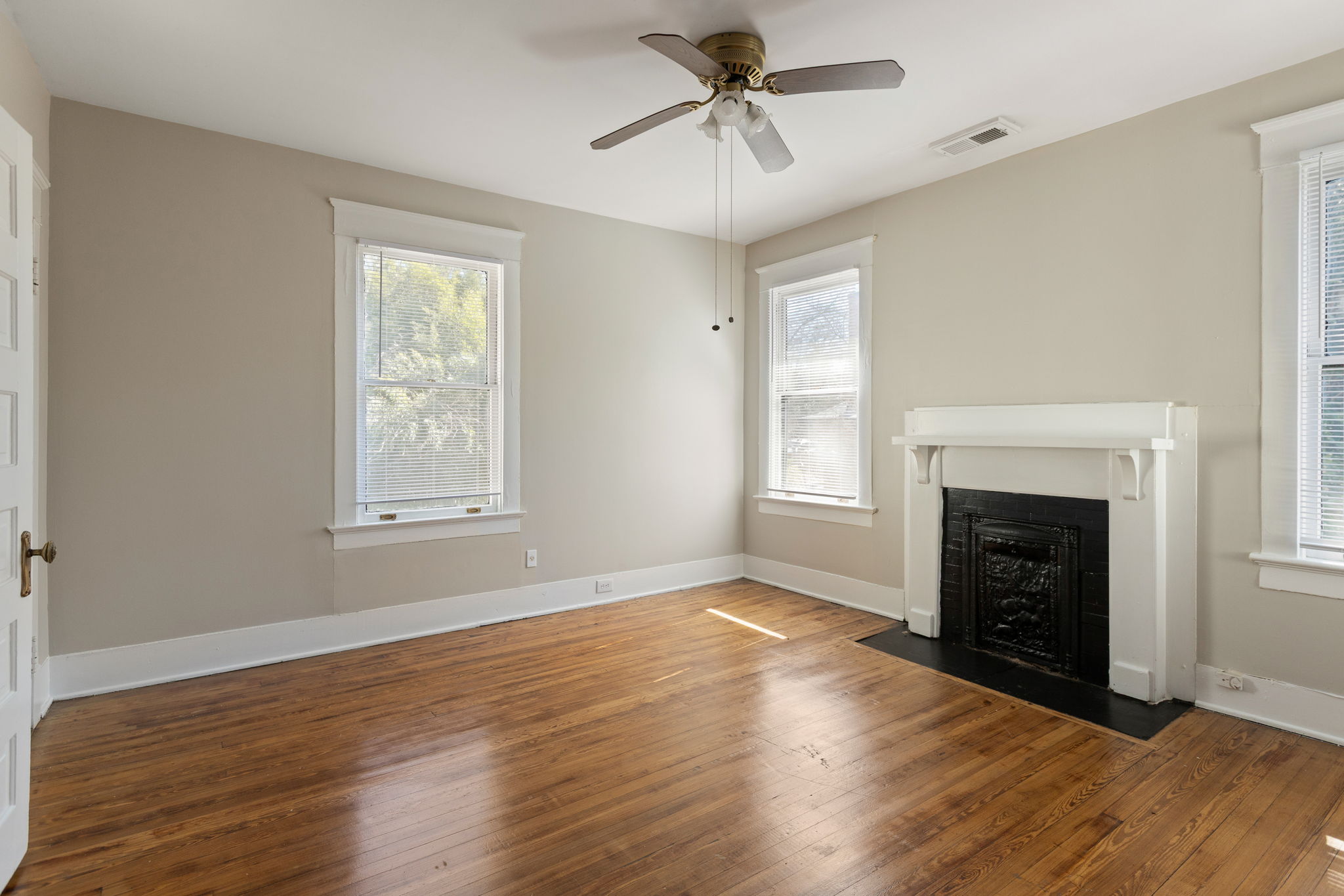 20260216_120scandler_godwin038