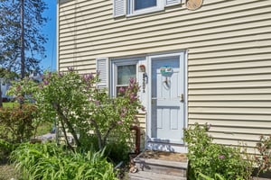 Village St unit a-S0505-005.jpg