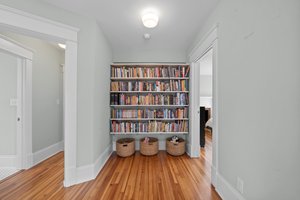  Photo 31