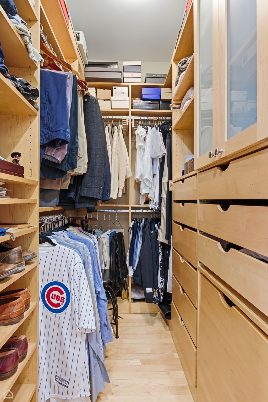 120 W Oak St 4D - Brady Miller_CHP2026_012