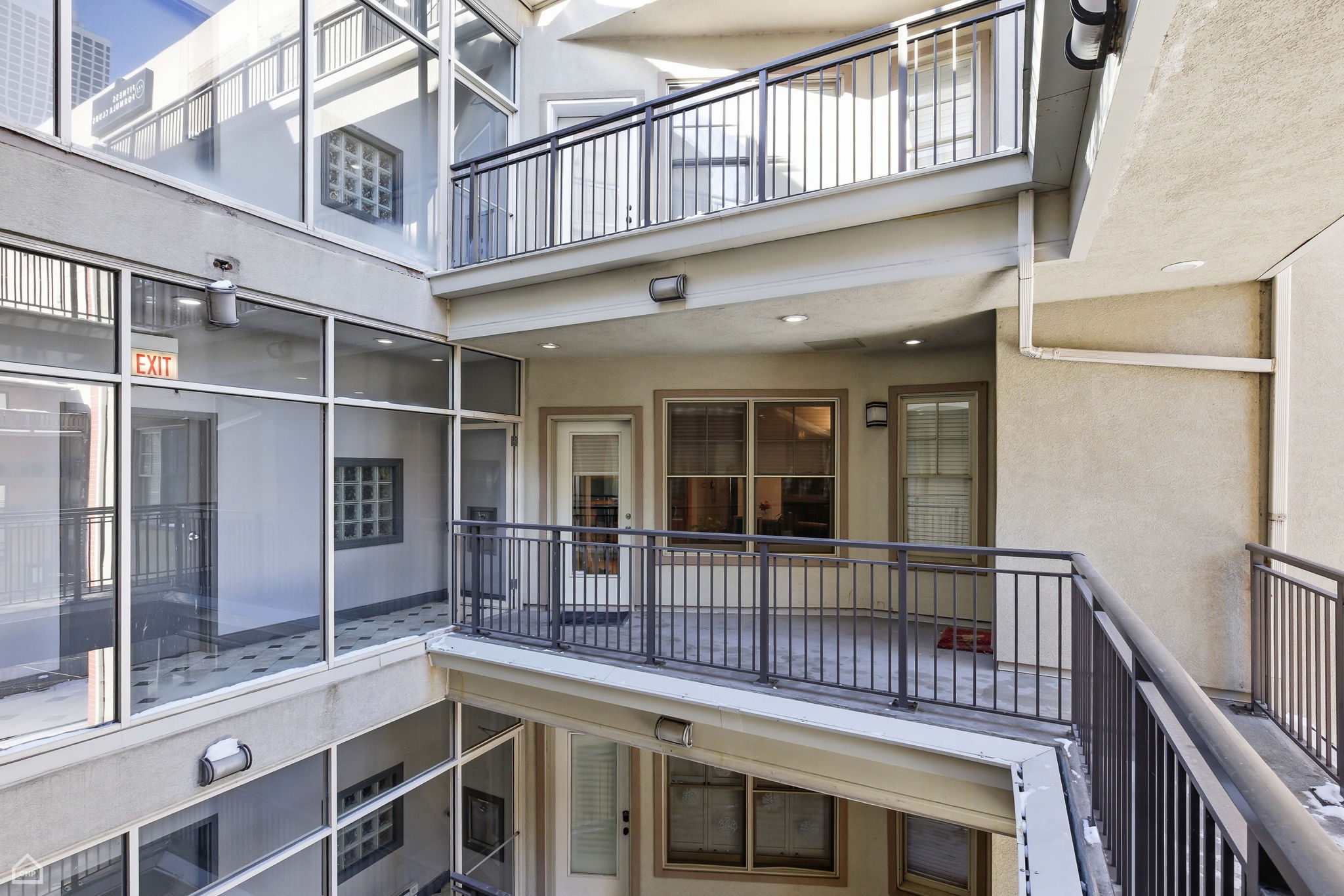 120 W Oak St 4D - Brady Miller_CHP2026_017