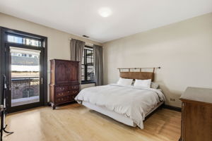 120 W Oak St 4D - Brady Miller_CHP2026_010