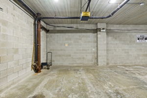 120 W Oak St 4D - Brady Miller_CHP2026_018