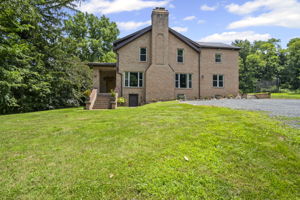  Photo 44