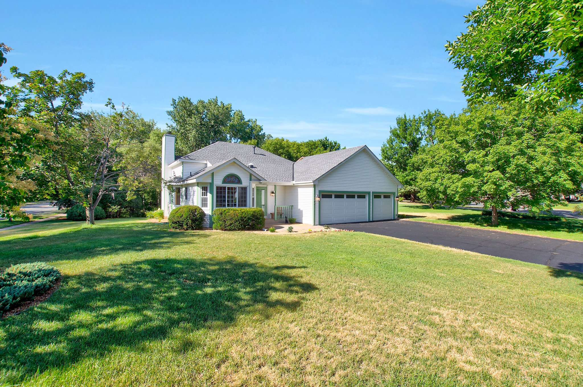 1200 118th Ave NW, Coon Rapids, MN 55448 Nordy Photography