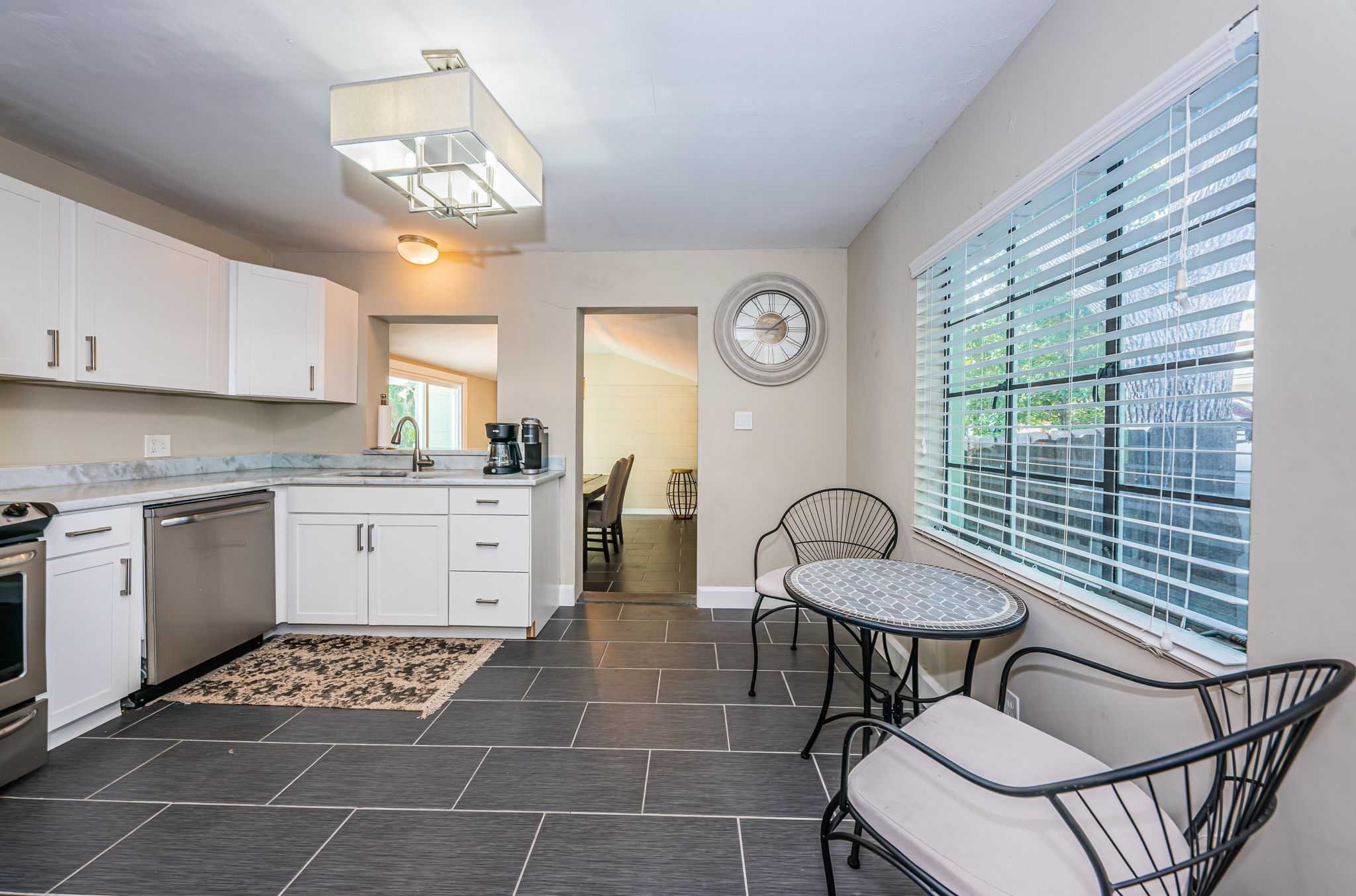 Kitchen1-2