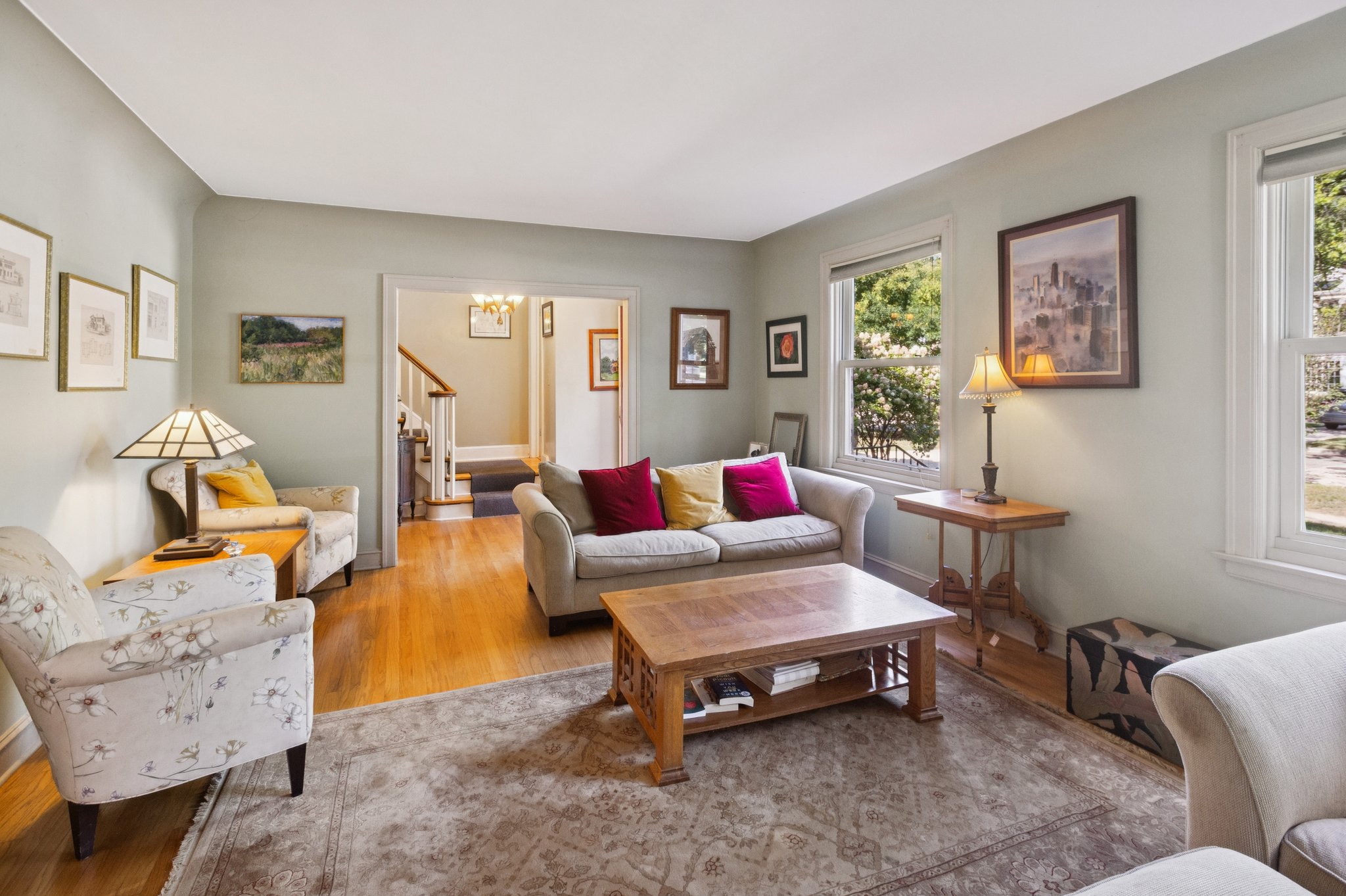 1200 Dobson Living Room, Foyer