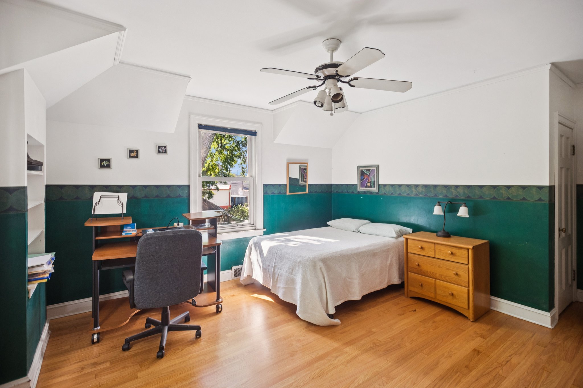 1200 Dobson 2nd Bedroom