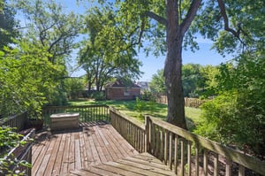1200 Dobson Deck and Yard