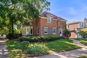 1200 Dobson, SW corner with Barton