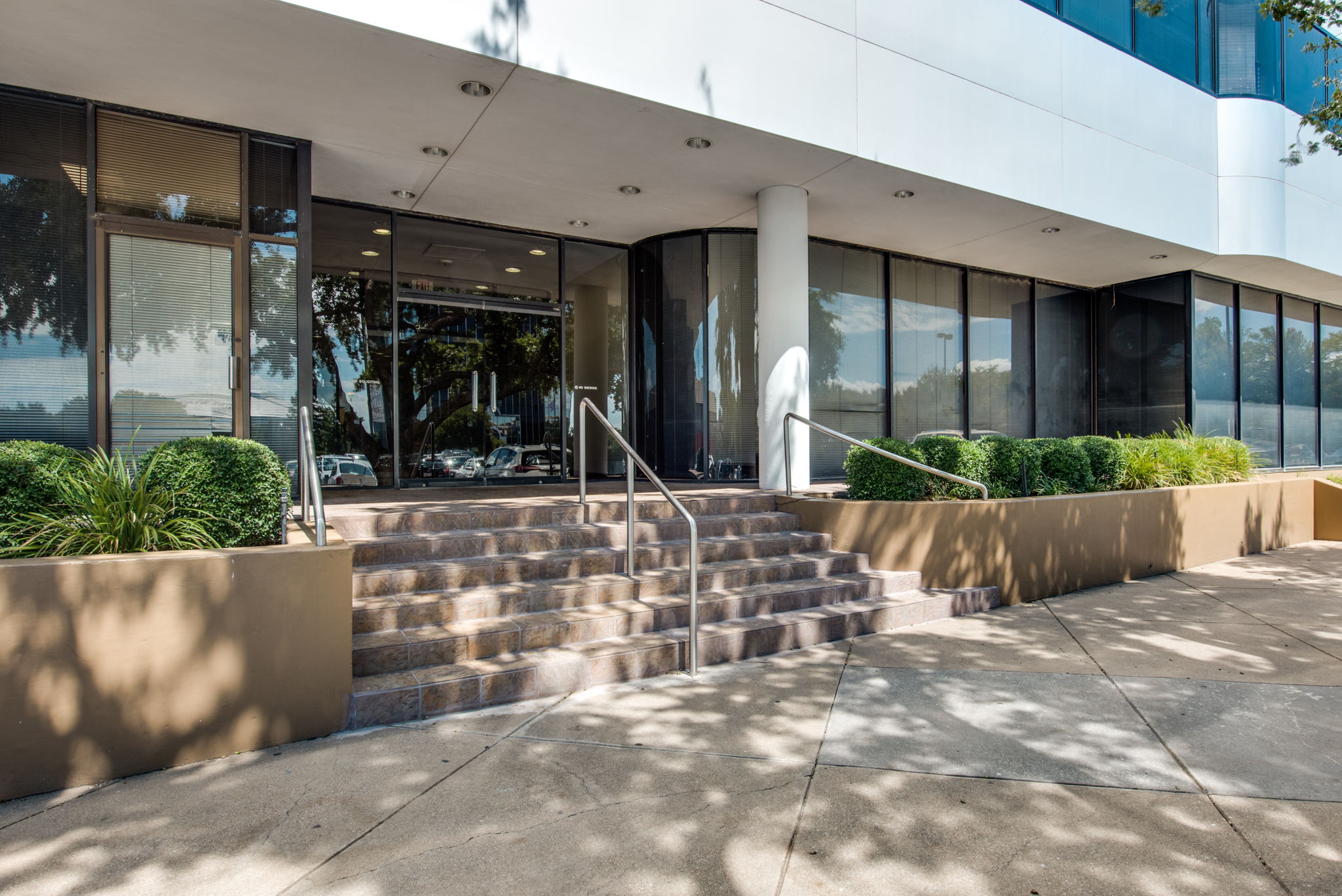 1200 E Copeland Rd Arlington TX 76011 Elemby Photography 1200-e-copeland-rd-arlington-tx-76011-elemby-photography