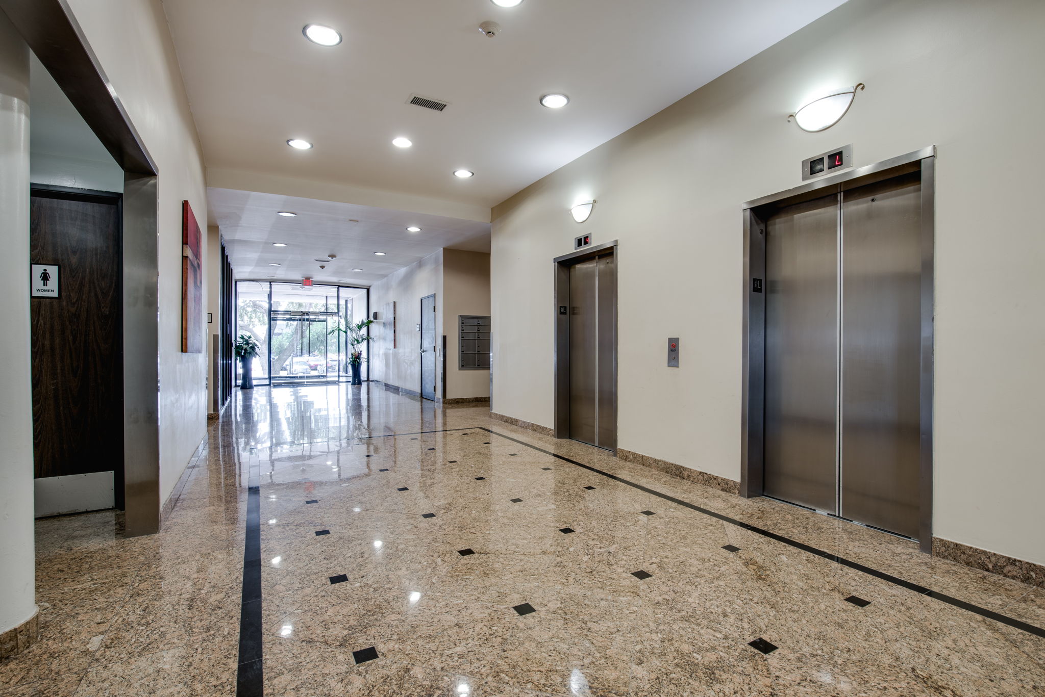 1200 E Copeland Rd Arlington TX 76011 Elemby Photography