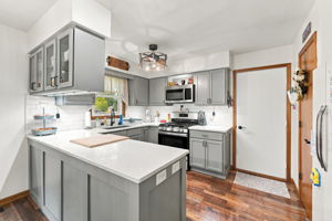  Photo 11