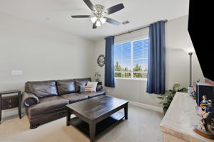 015_F8_1200 Grand Jct Way