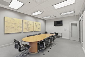 6th Floor Amenity - Conference Room