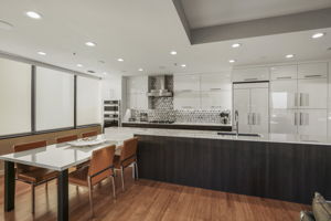1901 Kitchen •	Jenn Air Gas Cooktop 36" 5 burner, Euro Style Grates, Metal Knobs •	Jenn Air Electric 30" Wall Oven 5.0 cuft, touch LCD WIFI, soft close door, Euro Style Stainless Finish •	Jenn Air Electric 30" Built in M/W 1.4 cuft, touch LCD, Euro Style Stainless Finish •	Jenn Air Integrated Panel, 24" Dishwasher •	Vent-A-Hood brand 36” stainless wall mount hood •	Jenn Air Integrated Panel, Bottom-Mount 36" Refrigerator 20.9 cuft