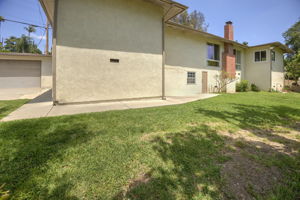  Photo 52