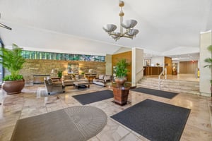 N Nash St 1109-S1305-016.jpg