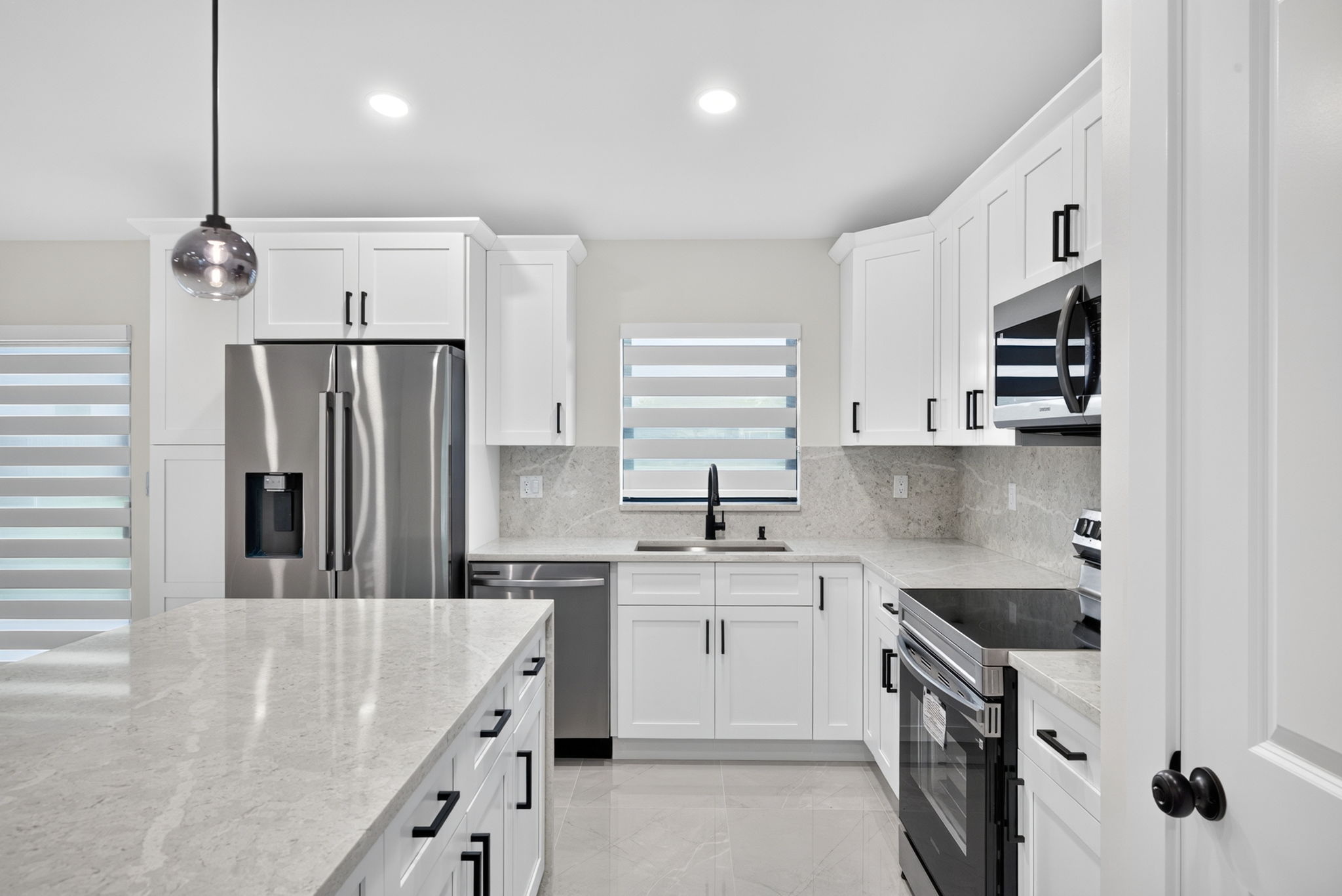 Kitchen 1 of 4