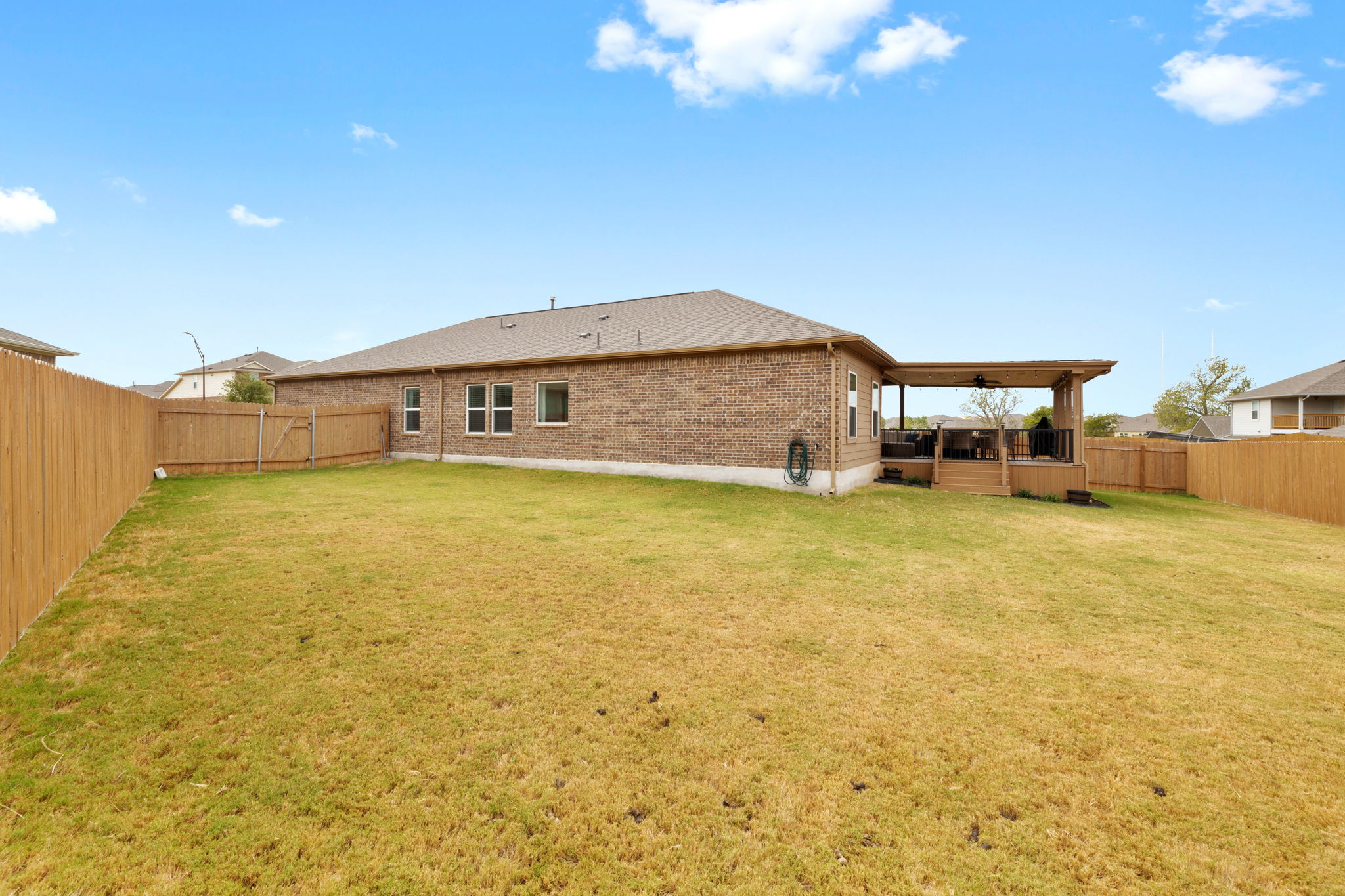 Wide-view Backyard 2