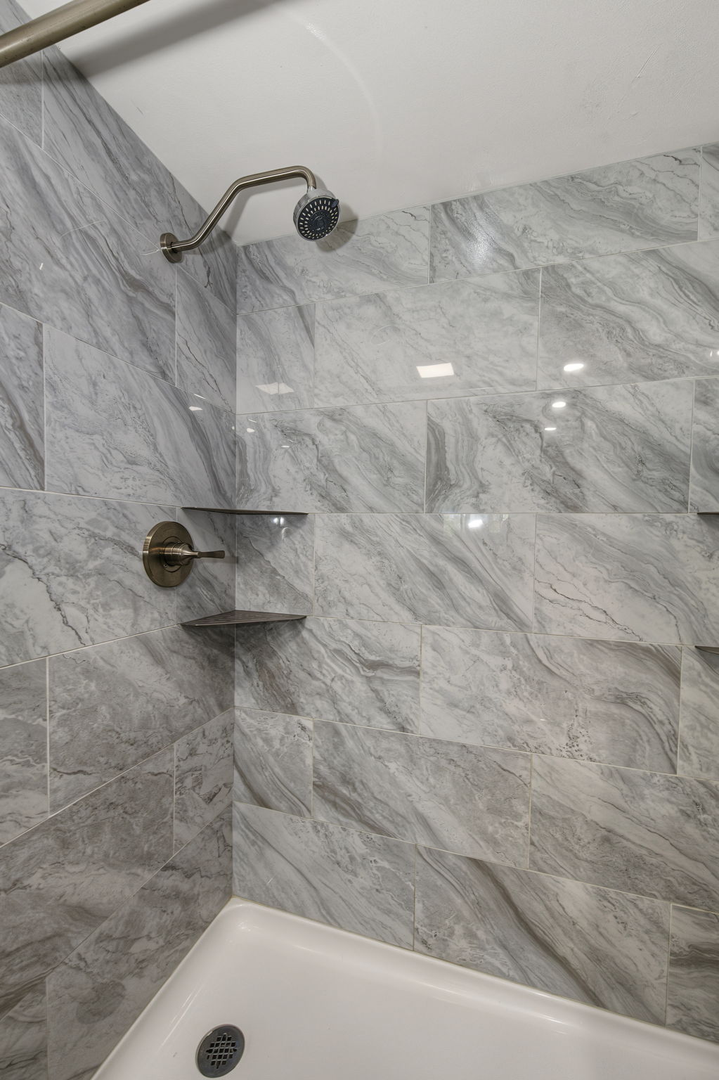 Bathroom 1c