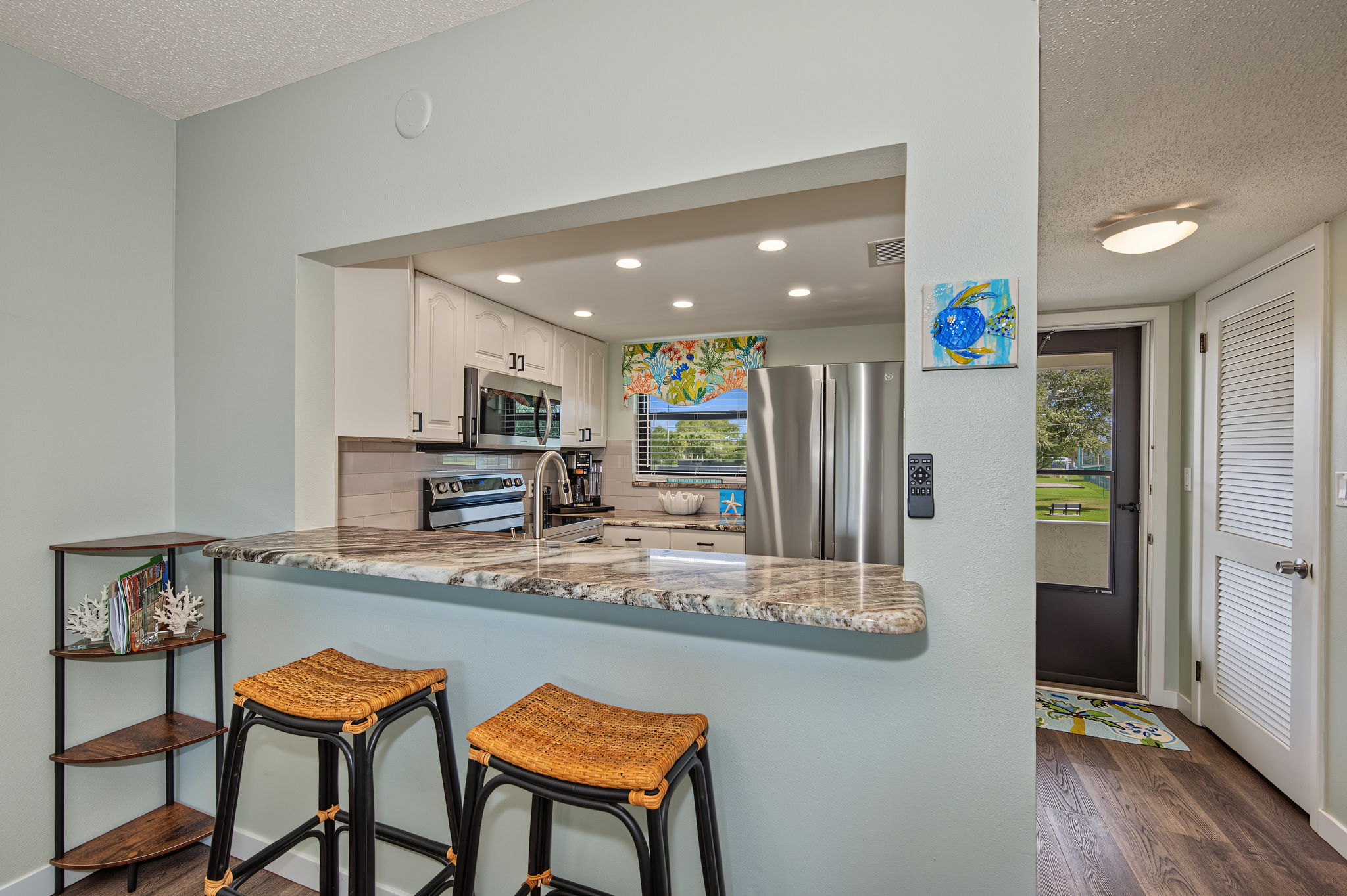Kitchen Counter 1
