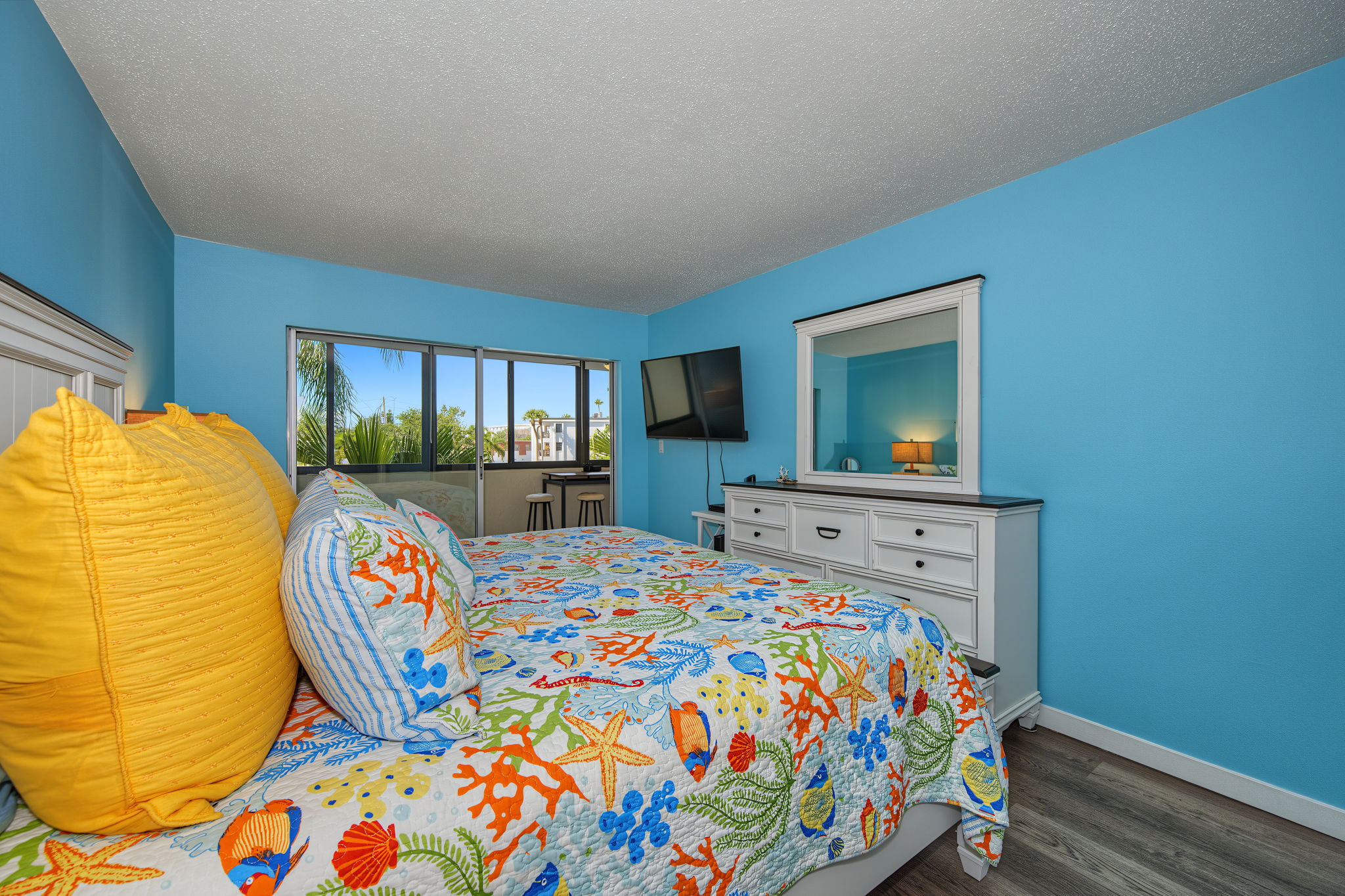Primary Bedroom 1b-e