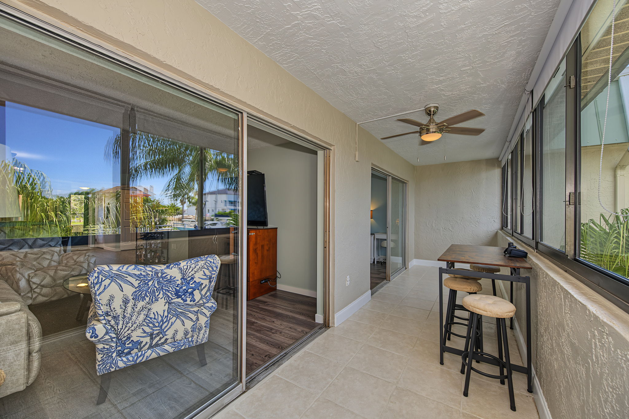 Sun Room 6