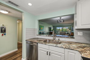 Kitchen 4