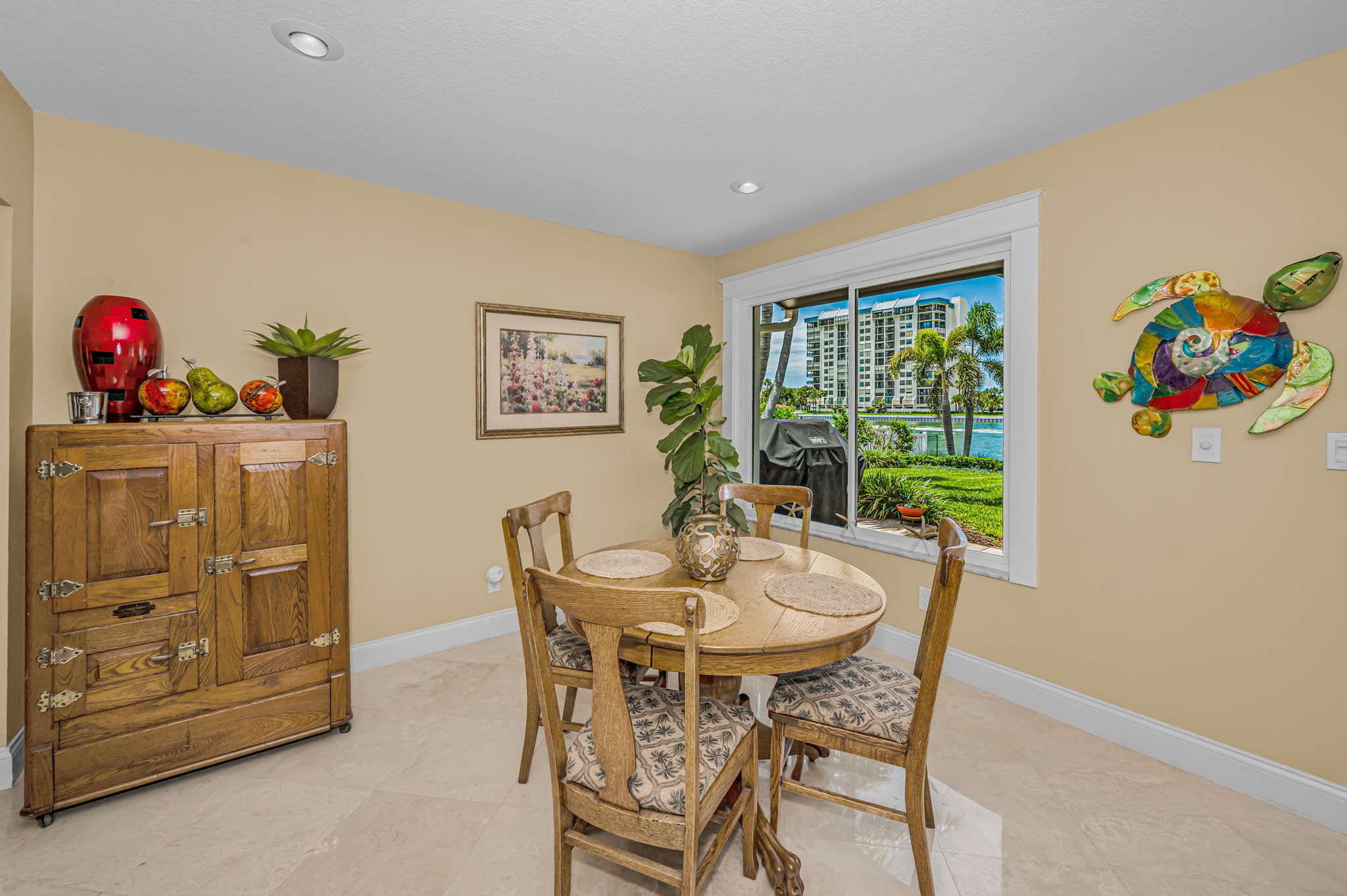 Family Room5