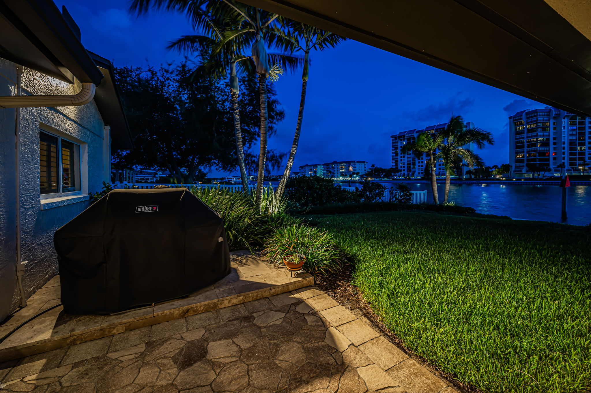 Grilling Area20