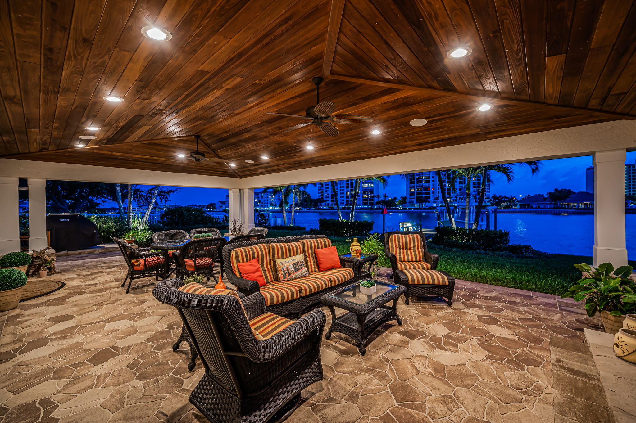 Lanai23