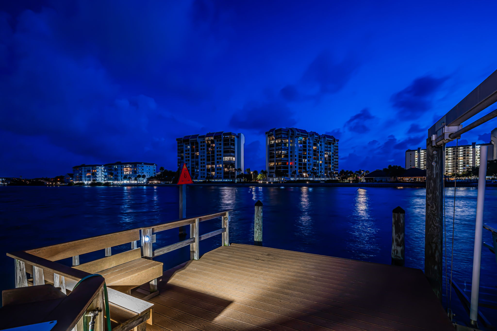 Dock21