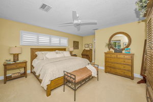 Primary Bedroom1a