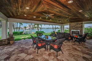 Lanai1